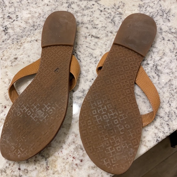 Tory Burch sandals - Picture 2 of 2